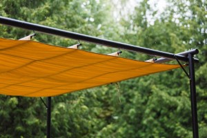 naves-ot-solncza-s1219-tent-natyanut_w_1500_h_850