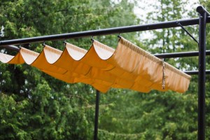 naves-ot-solncza-s1219-tent_w_1500_h_850